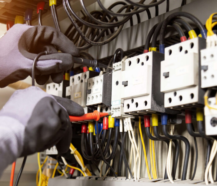Costruzione e collaudo certificato quadri elettrici
